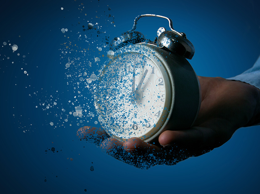 日本は経済では戦後を終えたが、安全保障はいまだ戦後である